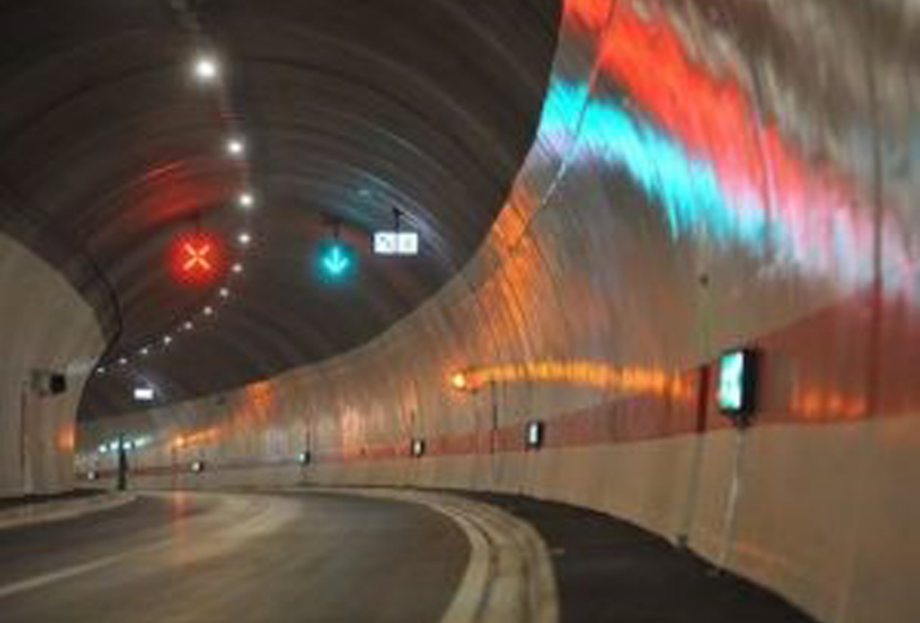 2.5km bypass tunnel, Switzerland